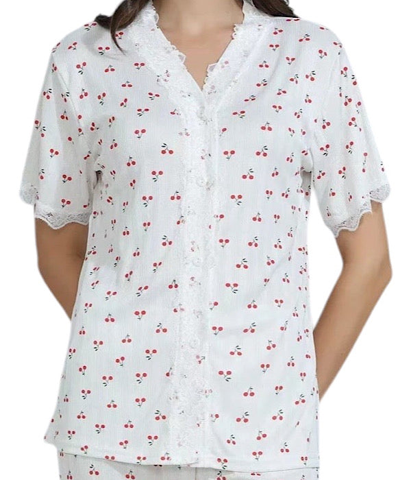 5351 Pyjamas sæt med kirsebær