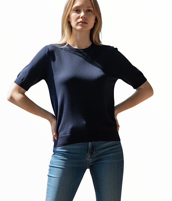 Kaffe KaLizza strik med korte ærmer i sort