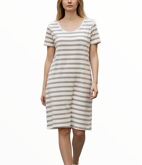 MXO 37104 stribet t-shirt kjole, off white og beige