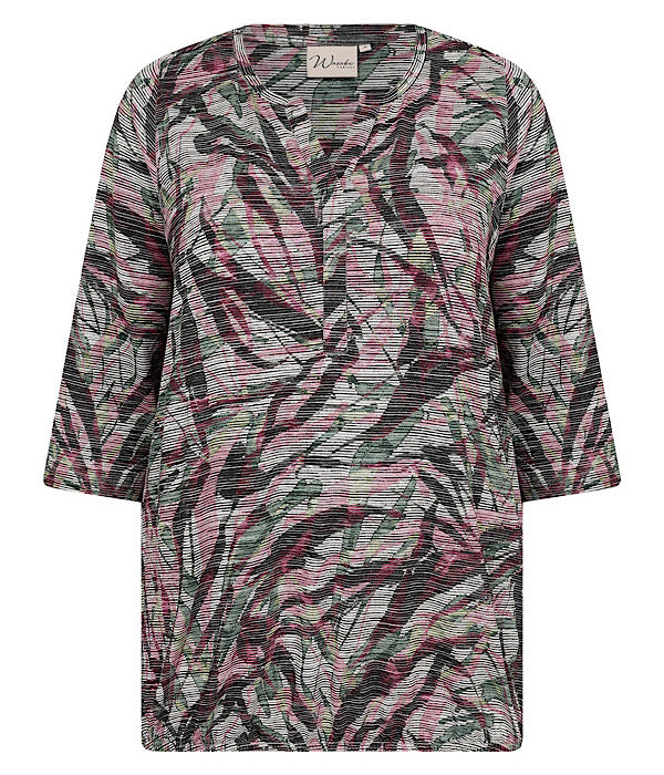 Wasabi Sarina 17 t-shirt