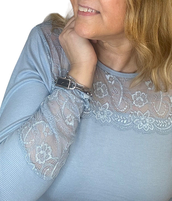 Emilie blouse, dust blue