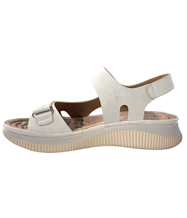4696 sandal, white