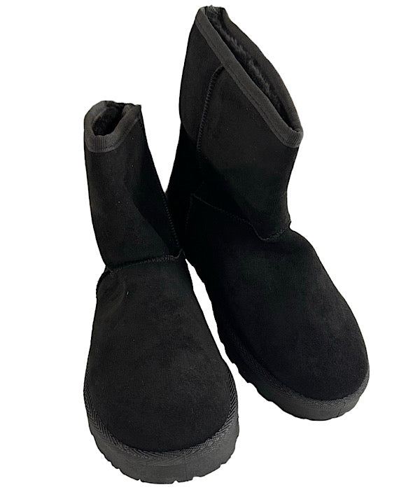 D110 boots, black