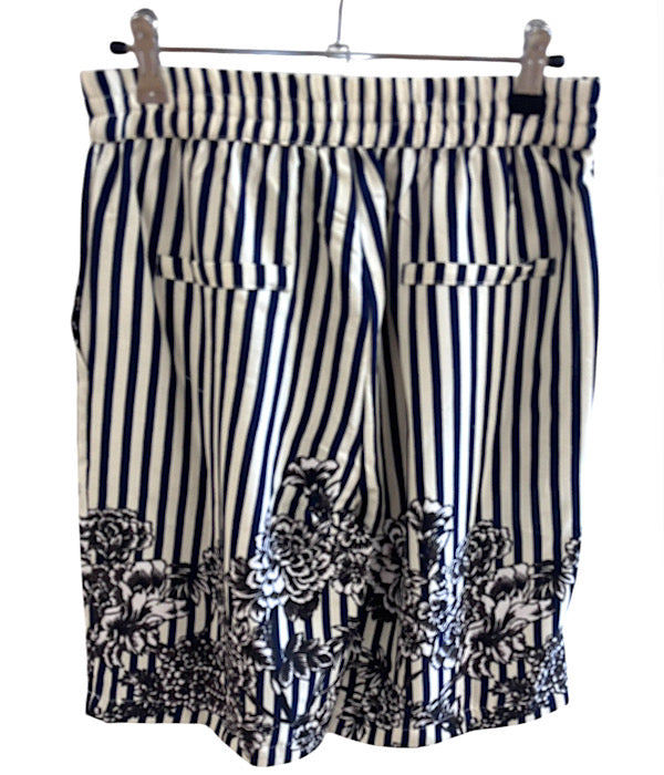 Ofelia Ollie shorts striber og blomster