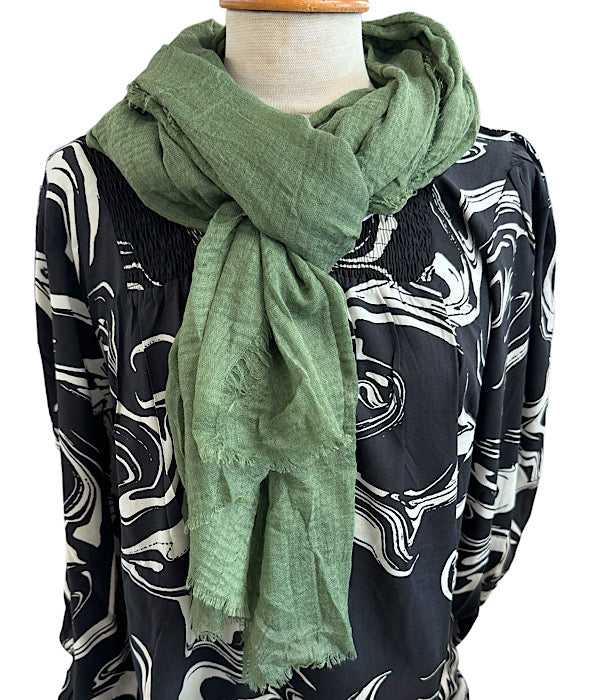 VJ050 scarf, army