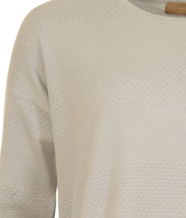 Gry knit pullover, off white
