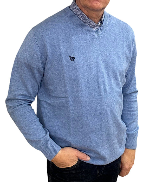 New Hamton v-neck knit, water blue