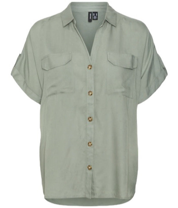 Bumsy ss shirt, laurel wrealh