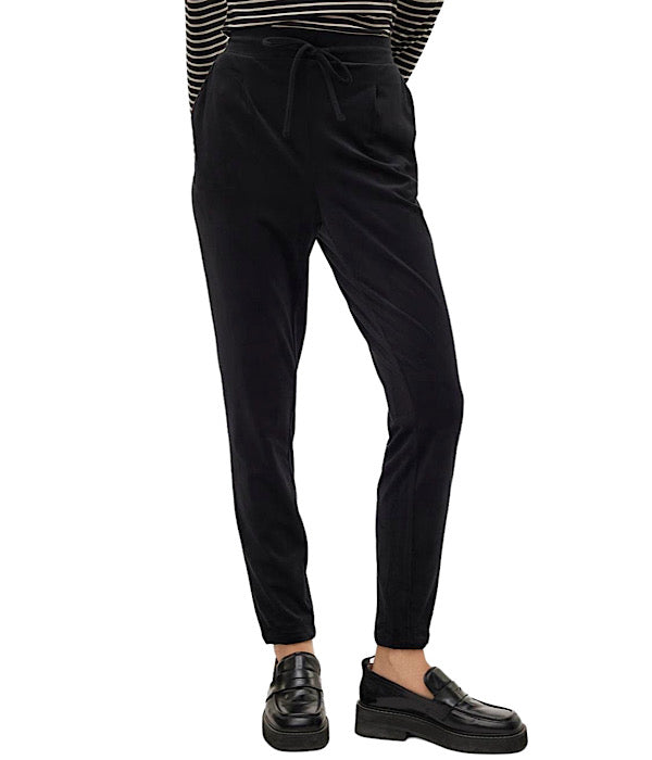 VM Lea loose pants, black