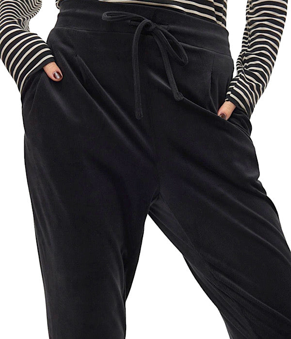 VM Lea loose pants, black